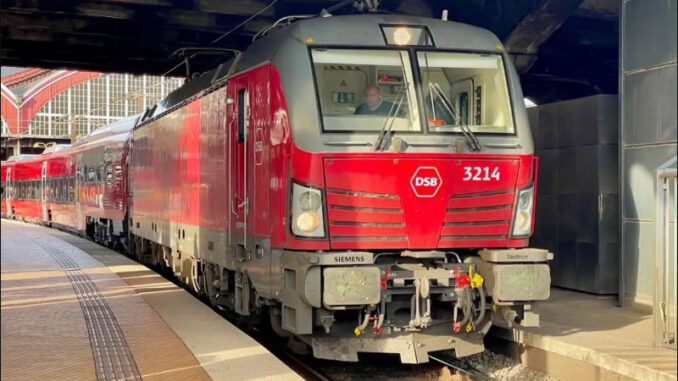 Talgo 230 Züge verkehren zwischen Kopenhagen und Hamburg - BlauBahn