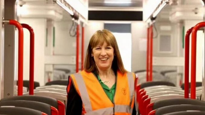 In Großbritannien sind die Preise für Bahntickets eingefroren - BlauBahn