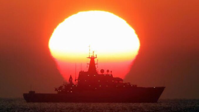 Moskaus Marineaktivitäten veranlassten Großbritannien zum Handeln - BlauBahn