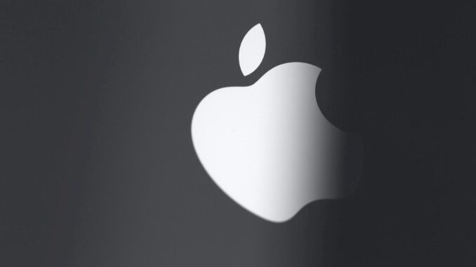 Apple CEO’su Tim Cook Hakkında Çelişkili Haberler - BlauBahn