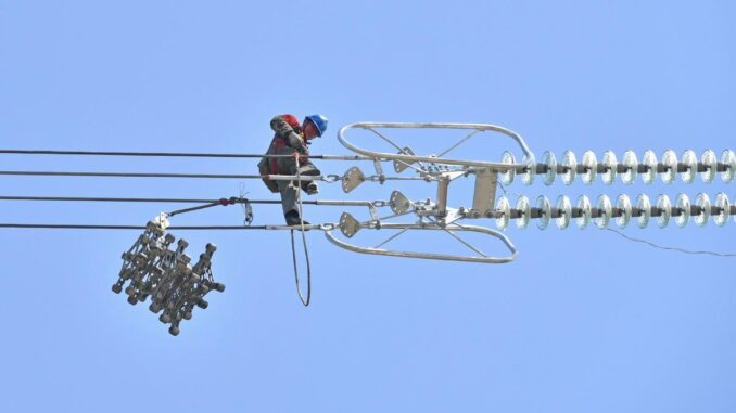 China hat riesiges UHV-Projekt für erneuerbare Energien abgeschlossen - BlauBahn