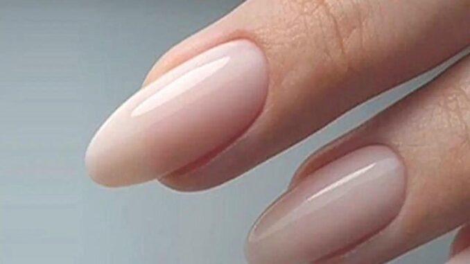 Expertenwarnung vor "Gel Nagellack": "Kann fortpflanzungsgesundheit gefährden - BlauBahn