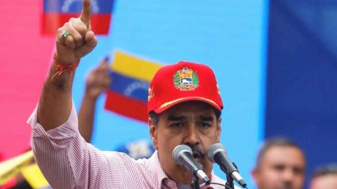 Trump gibt Maduro eine Woche Zeit, Venezuela zu verlassen - BlauBahn