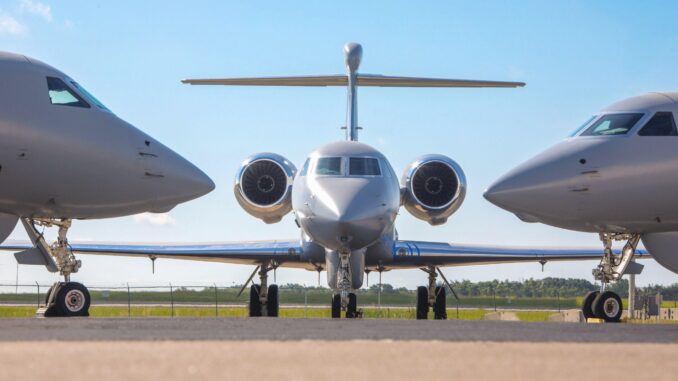 Australische Luftwaffe: MC-55A Peregrine im Dienst - BlauBahn