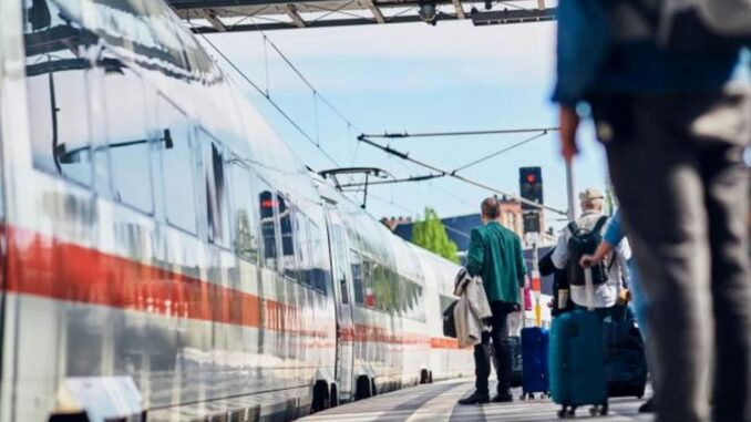 Olympia-Geschenk der Deutschen Bahn: Probe BahnCard Gold - BlauBahn