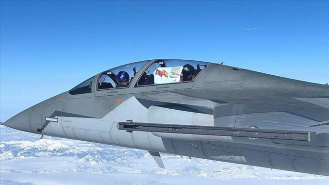 Respekt Flug von Hürjet in Spanien - BlauBahn