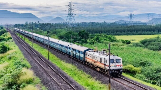 Indian Railways: 472 km Rekord - BlauBahn