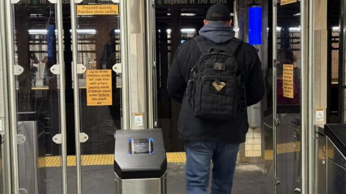 Neue Ära am Fahrkartenschalter der New Yorker U-Bahn - BlauBahn