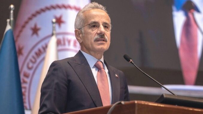 Abdulkadir Uraloğlu: Neue Ära der Mobilkommunikation mit 5G - BlauBahn