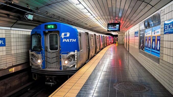 PATH-Stationen: 3,5 Mio. Modernisierung - BlauBahn