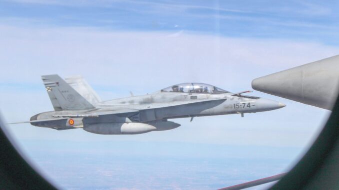 Spanisches Werk Verzögerung der F-18-Ausstufung - BlauBahn