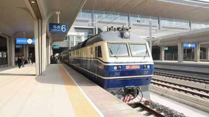 Tests auf der Xiong'an–Shangqiu Hochgeschwindigkeitsstrecke gestartet - BlauBahn