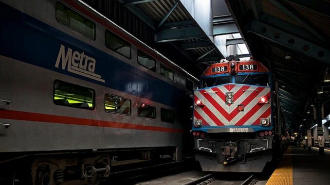 Zugverbindungskonflikt zwischen Metra und UP - BlauBahn