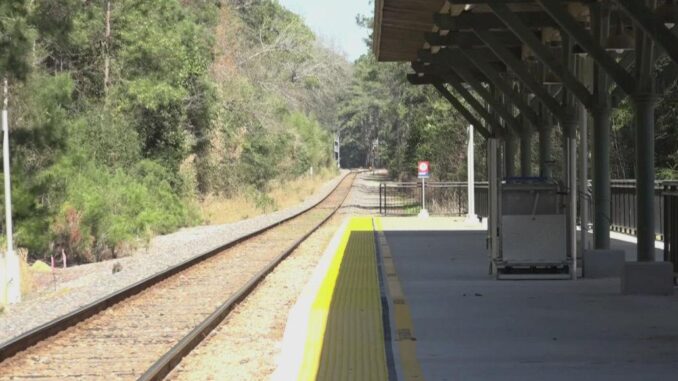 Zwei Amtrak-Stationen in South Carolina - BlauBahn