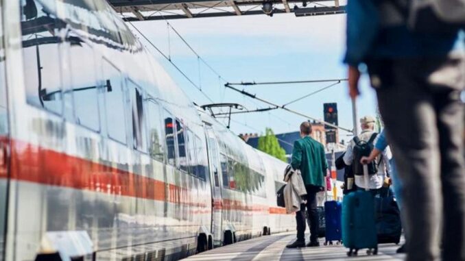 40.000 Gratiszug-Tickets für Entdecker Europas - BlauBahn