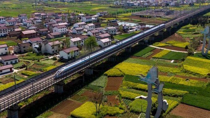 Chinas Bahnbetrieb am 1. Mai: 12.000 Züge pro Tag - BlauBahn
