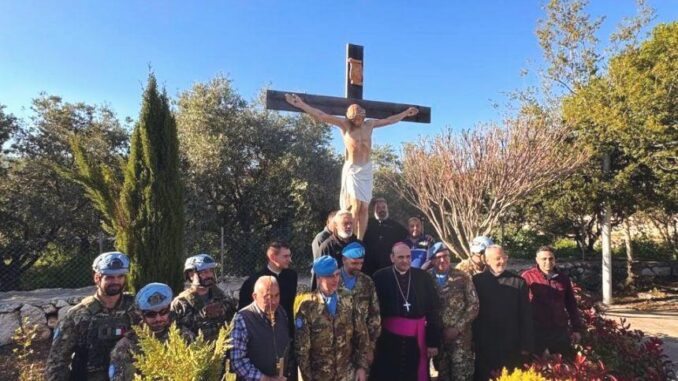 Französische Reaktion auf religiöse Gewalt der israelischen Armee - BlauBahn