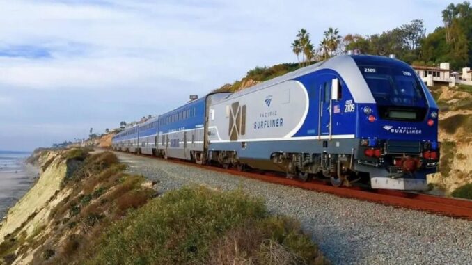 Kalifornien Bahnhofs- und Zugverkehr wächst - BlauBahn