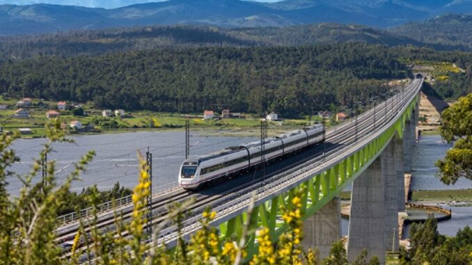 Renfe streicht Regulierung im Galicischen Bahnnetz - BlauBahn