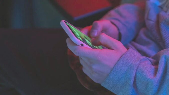 TikTok hat 175 Mio. entfernt. Videos - BlauBahn