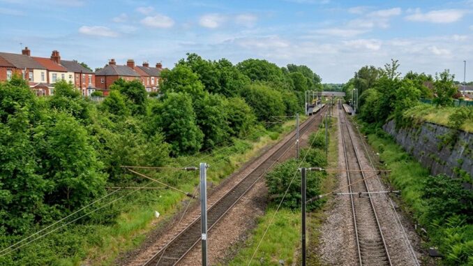 Britischer Eisenbahnbetrieb im Mai: Wichtige Warnhinweise für Reisende - BlauBahn