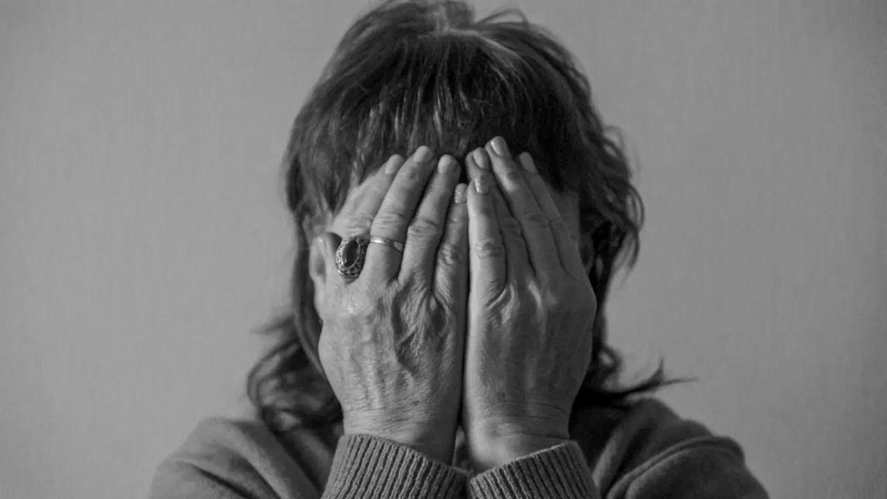 Frühe Anzeichen von Alzheimer-Krankheit: Was Sie wissen sollten - BlauBahn