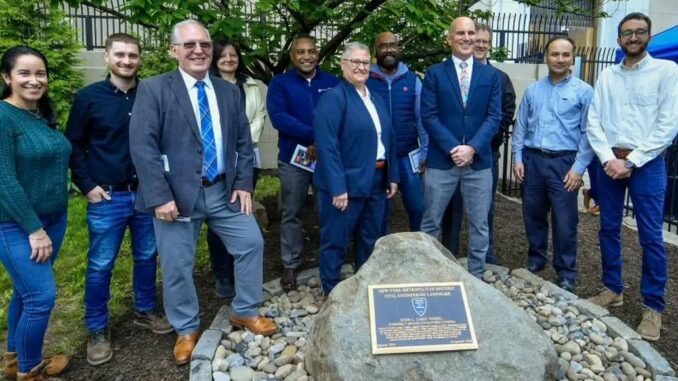 Hugh L. Carey Tunnel: ASCE Anerkannt als Historisches Denkmal - BlauBahn