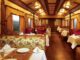 Rückkehr des Palastes in Indien über Rails - BlauBahn