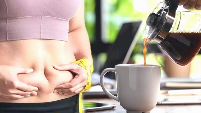 Zuckerfreier schwarzer Kaffee fördert die Fettverbrennung - BlauBahn