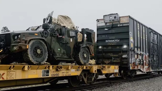 Autonomous Wagon TugVolt startet militärischen Frachtauftrag - BlauBahn
