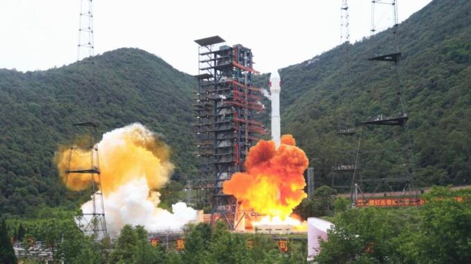 China startet die Shijian-31 Satellitenmission für fortschrittliche Weltraumbeobachtungen - BlauBahn