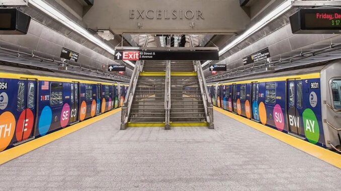 Die Neue York Metro liegt neben Harlem - BlauBahn