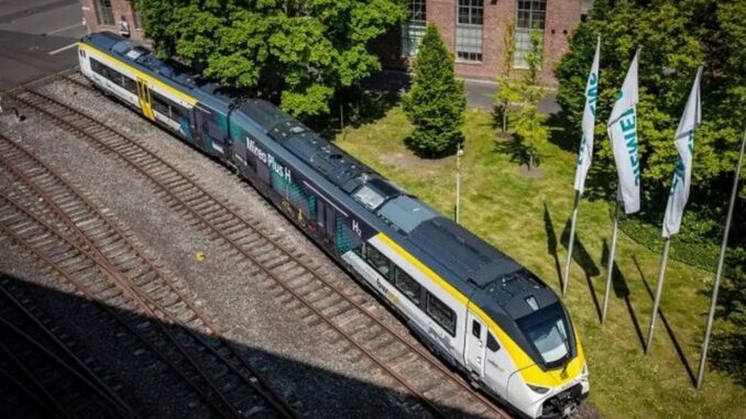 Die Ära des Wasserstoffs in den Eisenbahnen wird offiziell eingeläutet - BlauBahn