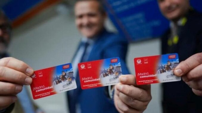 Papst Benedikt XIV. Leos legendäre Reise in der Madrider Metro - BlauBahn