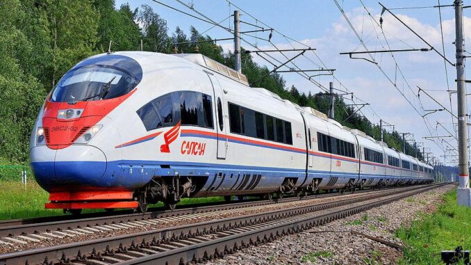 Satelliten-Internetzugang für Langstreckenzüge in Russland - BlauBahn