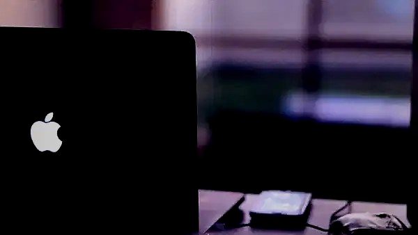 Apple verklagt zwei ehemalige Mitarbeiter wegen Geschäftsgeheimnissen im Zusammenhang mit OpenAI - BlauBahn