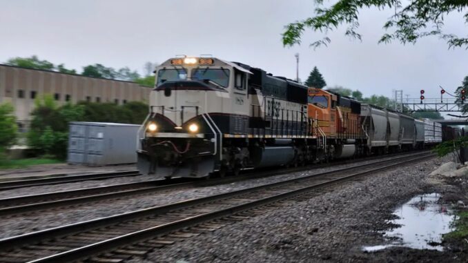 BNSF bestätigt Tarifvertrag mit neuen Signalarbeitern - BlauBahn