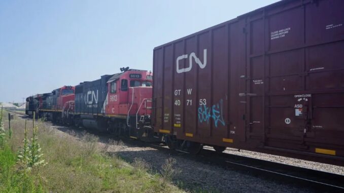 Zugunglück in der Nähe von Montreal: Güterzug entgleist - BlauBahn